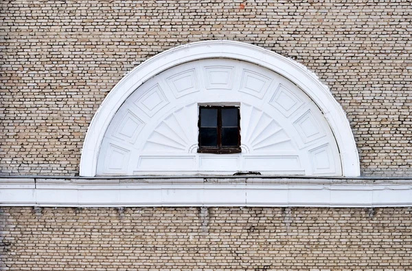 Mur de briques et fenêtre — Photo