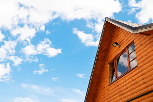 Ventana del ático — Foto de Stock