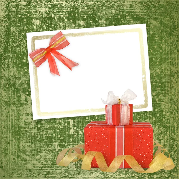 Tarjeta de felicitación o invitación con cajas de regalo decoradas — Foto de Stock