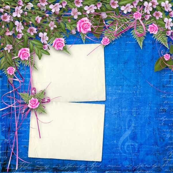 Écriture de fond abstrait avec papier et beau bouq floral — Photo