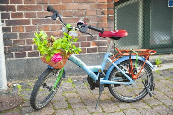 Children's bicycle — Stock Photo, Image