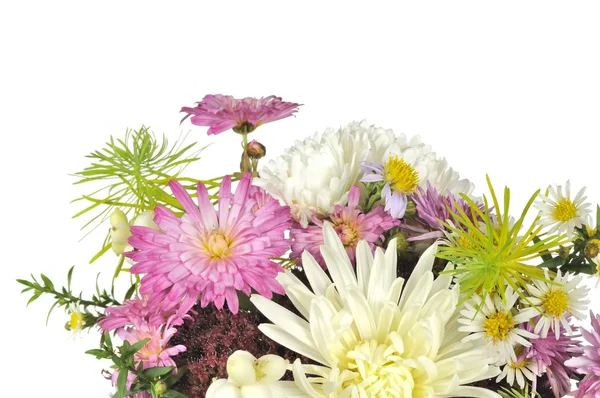 Bel mazzo di fiori su sfondo bianco — Foto Stock