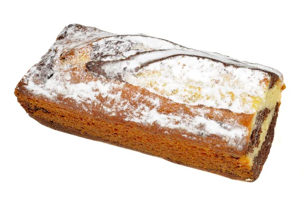 바닐라와 설탕 가루를 얹은 초콜릿 스펀지 케이크 — 스톡 사진
