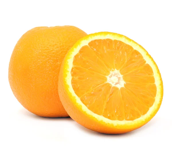Oranges juteuses isolées sur fond blanc — Photo