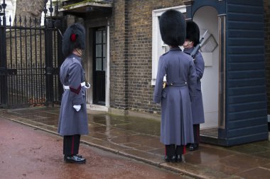 Muhafızlar, Londra yürüyüş