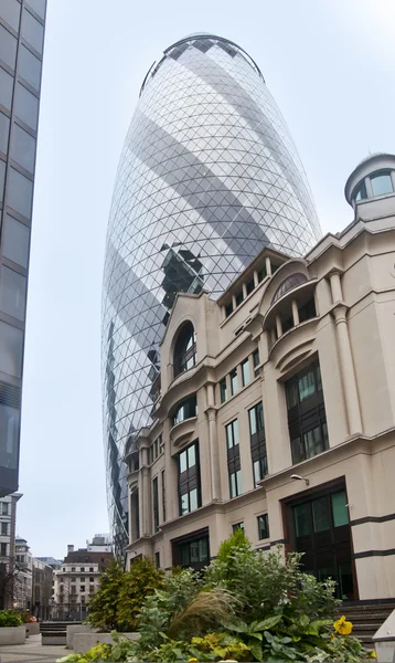 Byggnad i city of london, Storbritannien — Stockfoto