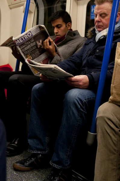 A londoni metró vonat — Stock Fotó