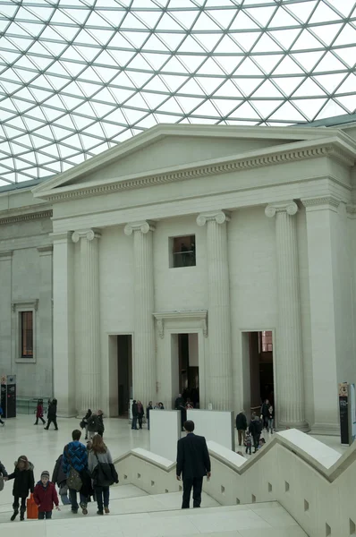 Britské muzeum velké russel street, Londýn, Velká Británie — Stock fotografie