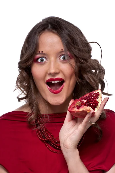 Vrouw met granaatappel — Stockfoto