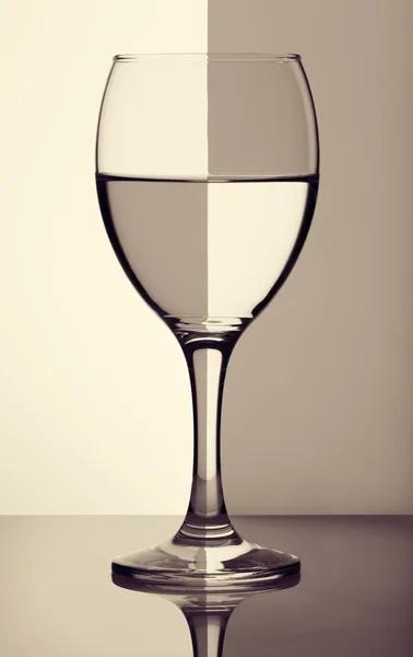 Glas vatten — Stockfoto