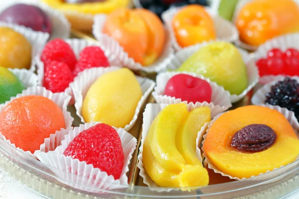 Frutas de mazapán dulce —  Fotos de Stock