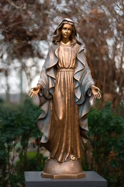 Statue of virgin Mary — Stock Photo, Image