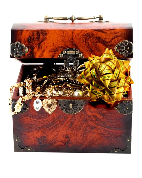 Bow in Treasure chest — Stock Photo, Image