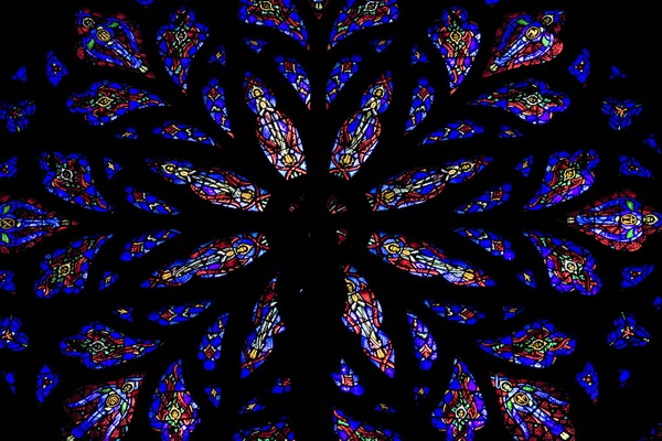 Okna z barevného skla. St.Patrick na katedrále v New Yorku skvrna — Stock fotografie