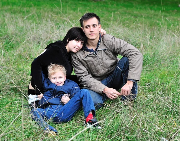 Loving family outdoors — Stock Photo, Image