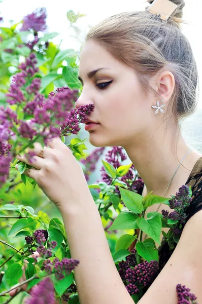 Smell of lilac — Stock Photo, Image
