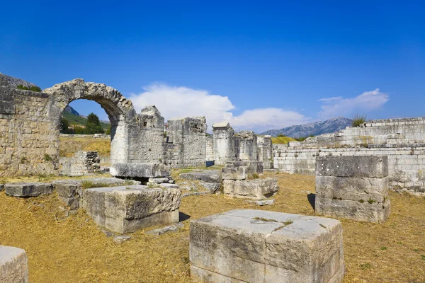 Ruïnes van het oude amfitheater in split, Kroatië — Stockfoto
