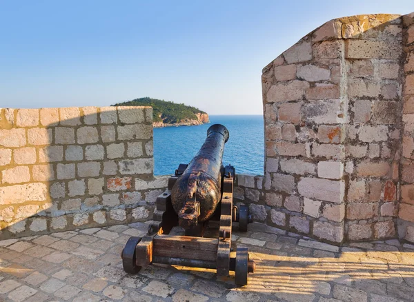 Retro cannon at Dubrovnik, Croatia — Stock Photo, Image