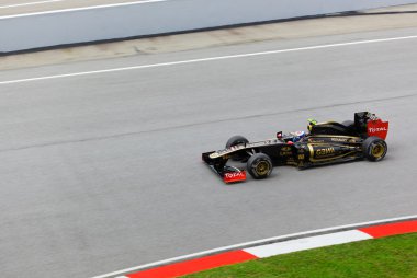 Sepang, Malezya - 8 Nisan: vitaly petrov (team lotus renault) bir