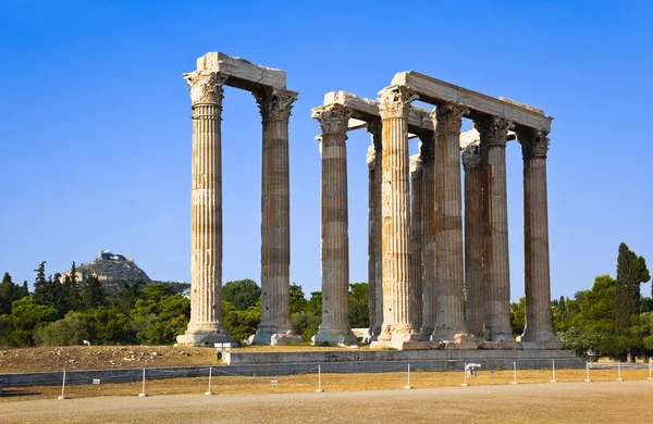 stock image Temple of Zeus and Lycabettus hill at Athens