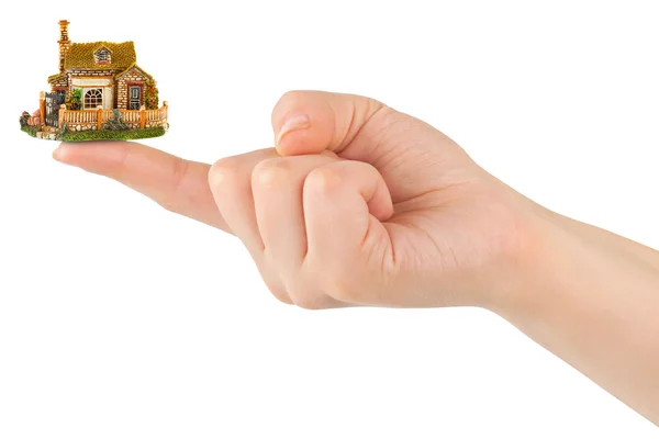 Hand en klein huis — Stockfoto