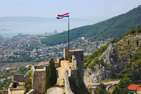Antigua fortaleza en Split, Croacia — Foto de Stock