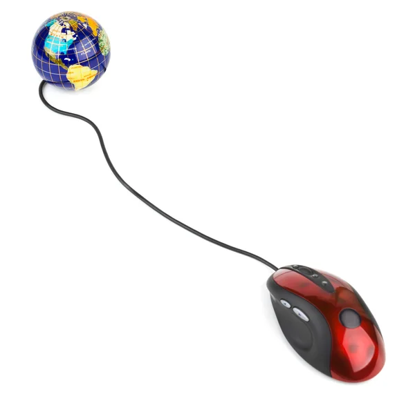 Компьютерная мышь и глобус — стоковое фото