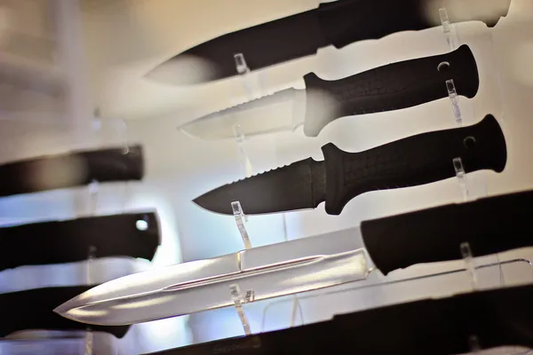 Нож, тактические ножи — стоковое фото