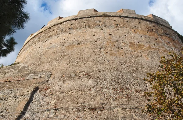 Milazzo, Sicilya Ortaçağ kalesinde yuvarlak Kalesi — Stok fotoğraf