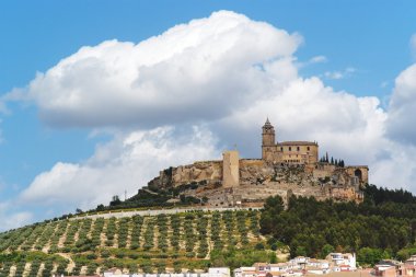 Ortaçağ la mota castle Hill, Endülüs, İspanya