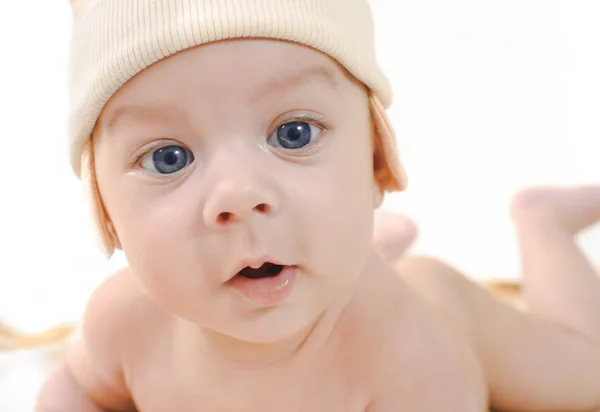 Un piccolo bambino carino — Foto Stock