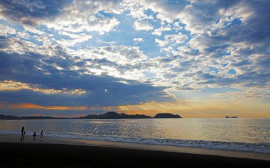 gün batımı: guanacaste