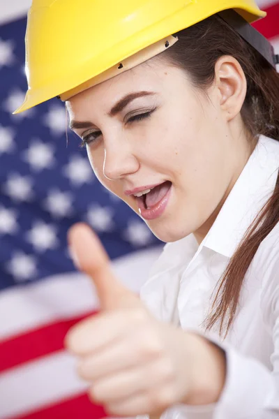 Trabalhador manual feliz com sinal de polegar para cima — Fotografia de Stock