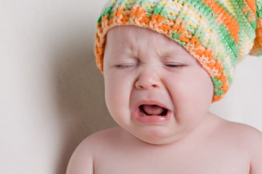 Baby cry clipart