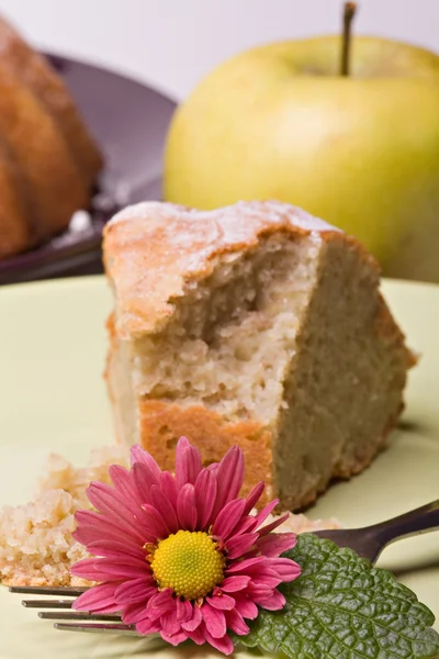 stock image Tasty apple pie on plate