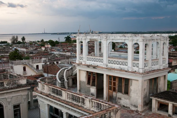 Сьєнфуегос архітектури, Куби — стокове фото