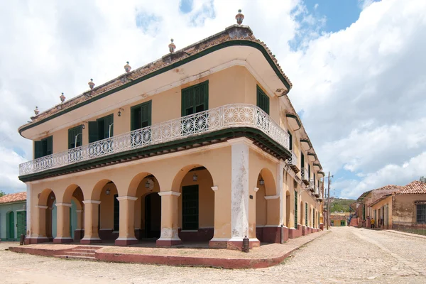 一个视图之一的建筑物在古巴特立尼达 图库图片