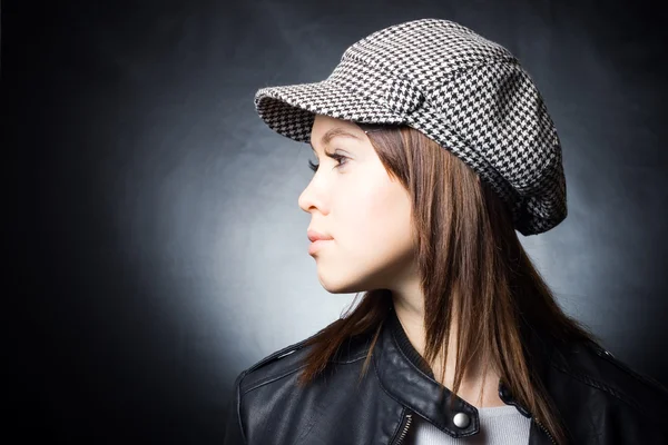 Dziewczyna w czapkę — Zdjęcie stockowe