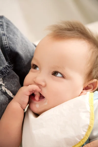 Eating baby — Stock Photo, Image