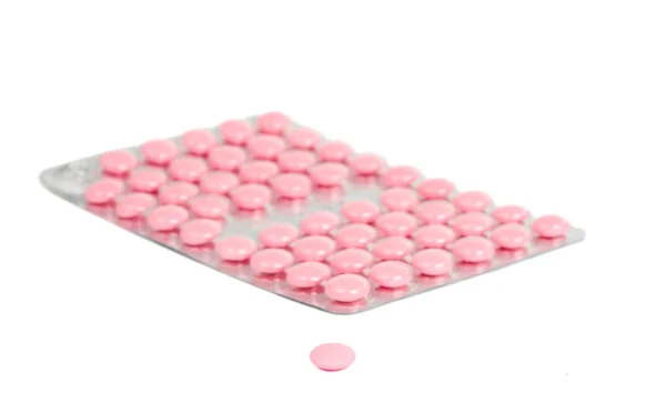 Verpackung Pillen isoliert — Stockfoto