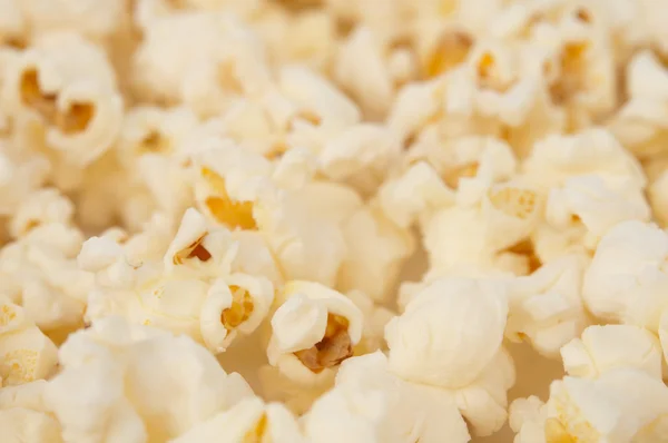 新鮮なポップコーンの山hromada čerstvý popcorn — Stock fotografie