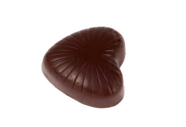 分離されたチョコレートの心 — ストック写真
