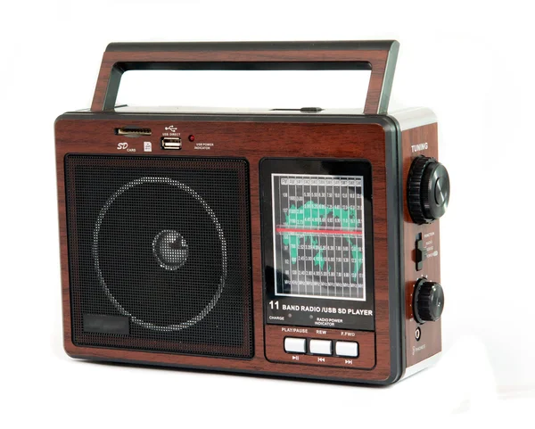 Старое радио изолировано — стоковое фото