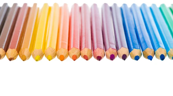 Kleurpotloden geïsoleerd — Stockfoto