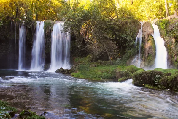 Водоспад Дуден в Анталії (Туреччина). — стокове фото