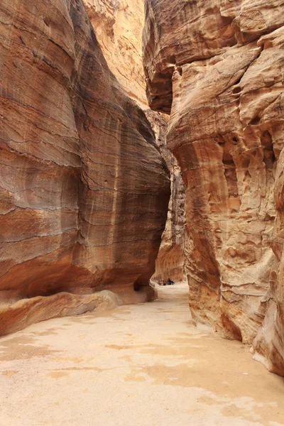 El Siq - antiguo cañón en Petra, Jordania —  Fotos de Stock