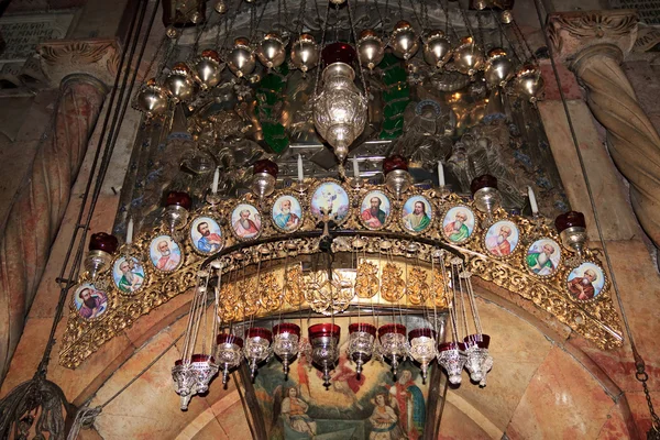 Die Ikonen über dem Eingang zum Grab des Jesus Christus — Stockfoto