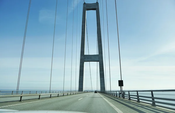 Driving through the bridge — Stock Photo, Image