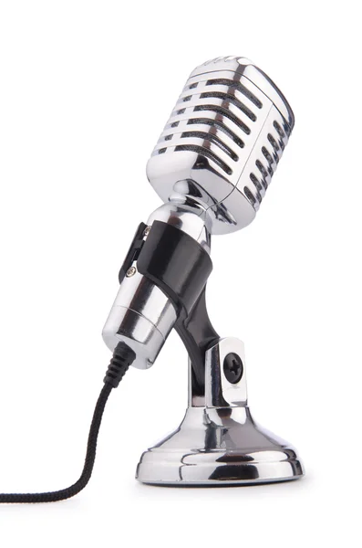 Ретро-винтажный микрофон изолирован на белом — стоковое фото