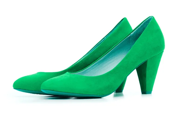 Zapatos femeninos verdes en concepto de moda —  Fotos de Stock